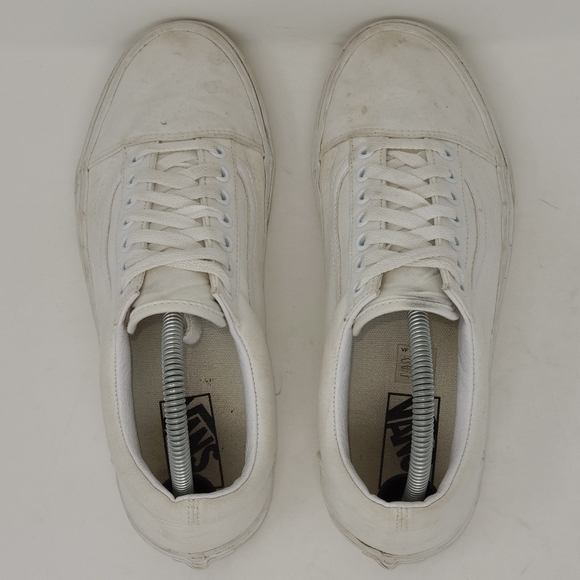 Vans Old Skool Sk8 Low Canvas Shoes Triple White Classic Size 8 9.5 Sneakers EUC - Picture 8 of 10